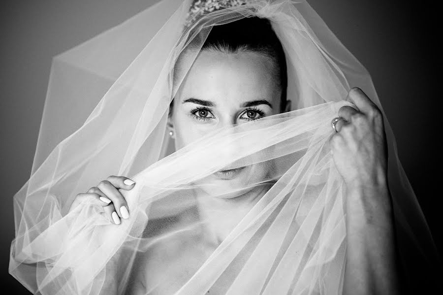 Photographe de mariage Tomasz Sobota (sobota). Photo du 16 septembre 2016