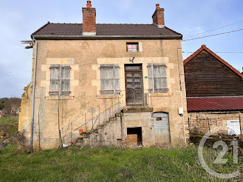 maison à Courcelles (58)