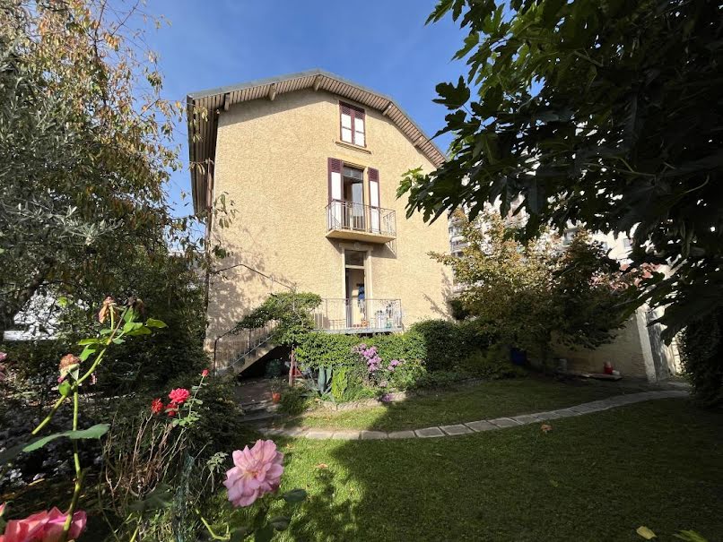 Vente maison 5 pièces 130 m² à Chambery (73000), 380 000 €