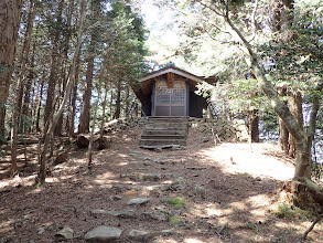 石津山頂上神殿