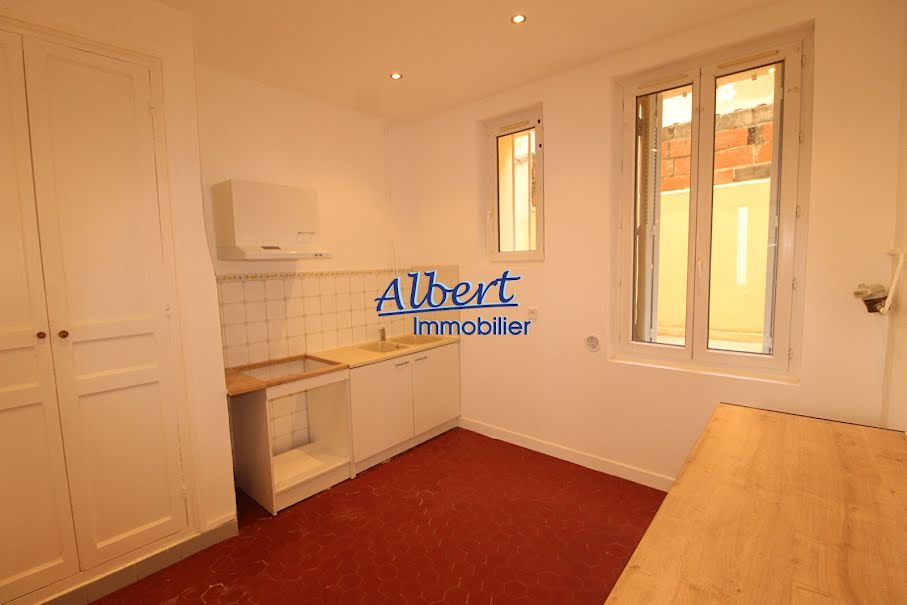 Location  appartement 2 pièces 39.24 m² à Toulon (83000), 555 €