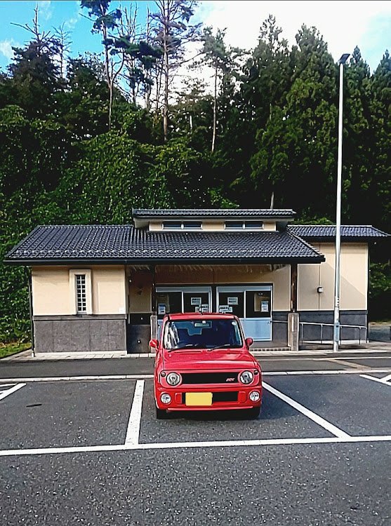 アルトラパン SSの赤ラパンに関するカスタム事例の投稿画像1枚目