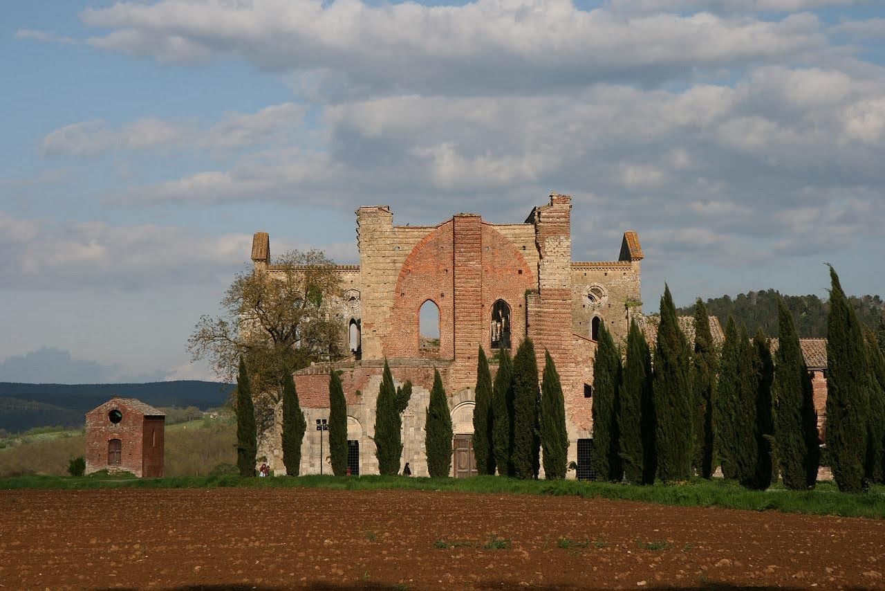 Abbazia di San Galgano, abbazia a cielo aperto (Chiusdino), Siena