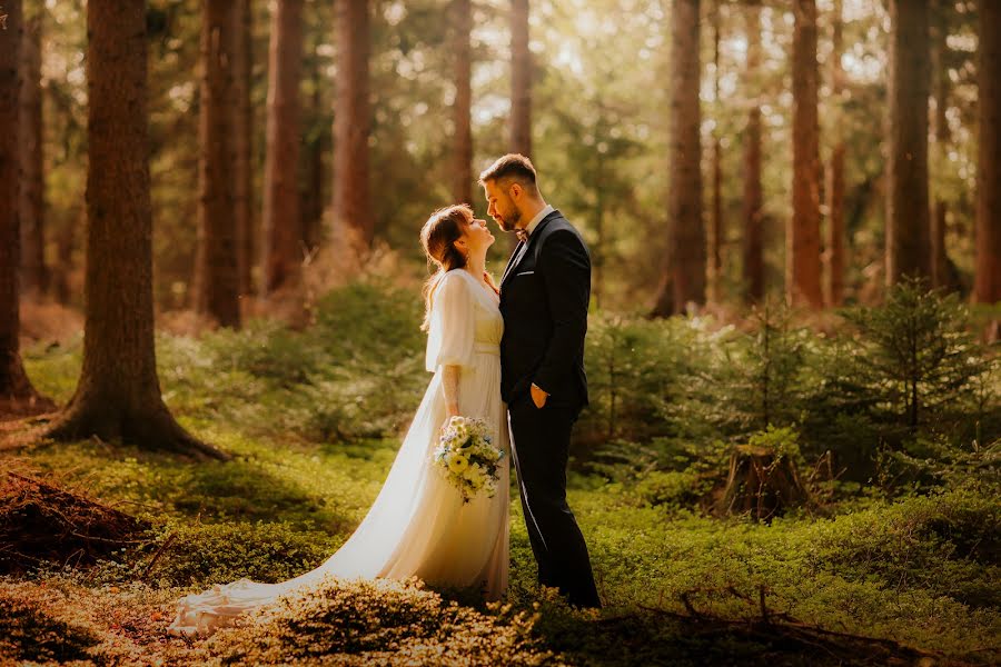 Photographe de mariage Krzysia Kowerczuk (krfoto). Photo du 7 mai