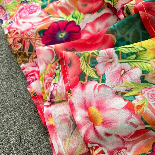 Title 18, Vestido con cuello en V Advanced Sense de versi...