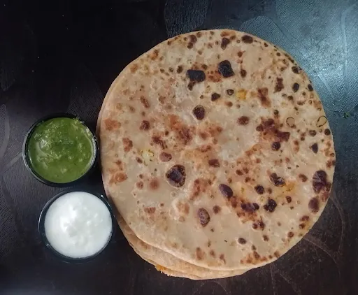 Masala Paratha [Serves 1]