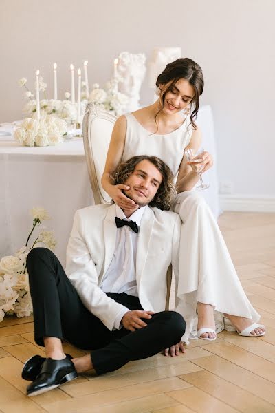 Bröllopsfotograf Aleksandra Delovaya (nofunnybusiness). Foto av 2 april 2021
