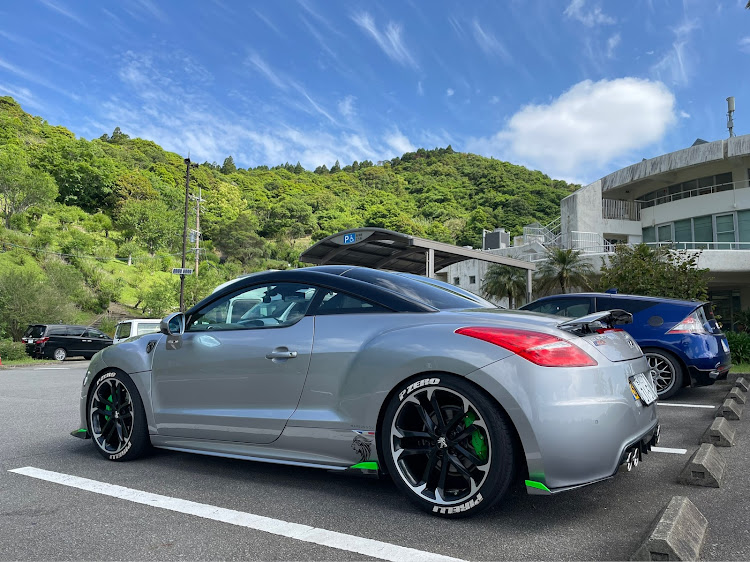 RCZの宮崎・差し色は黄緑・GW・RCZに関するカスタム事例の投稿画像3枚目