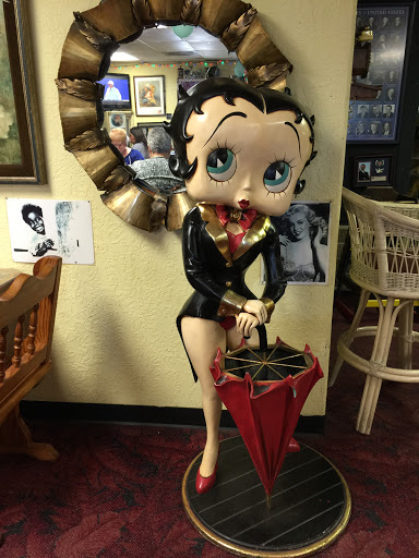 Betty Boop Statue