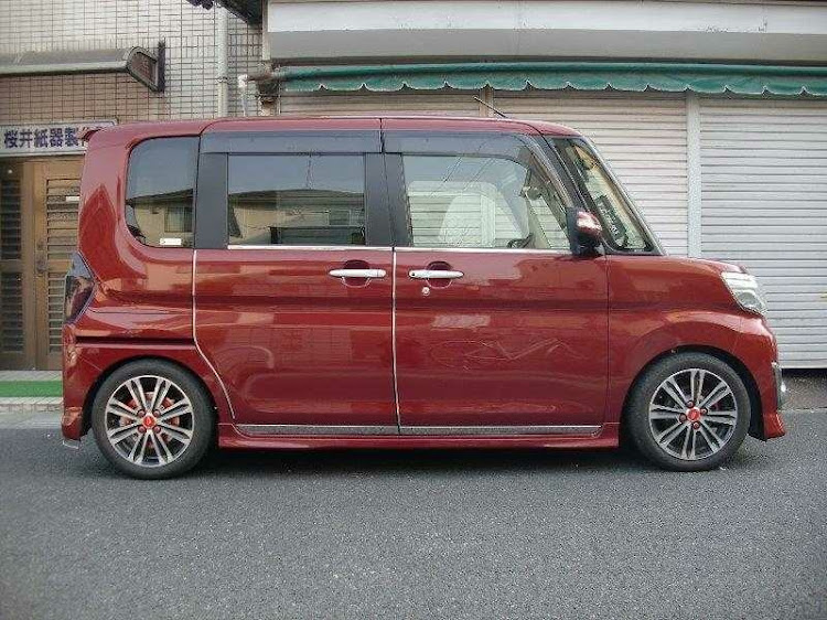 タントカスタムの車高調整に関するカスタム事例の投稿画像1枚目