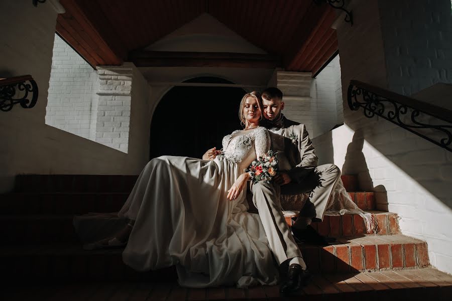 Wedding photographer Irina Semenova (lampamira). Photo of 8 September 2019