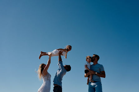 Wedding photographer Xavier Martyn (martynph). Photo of 24 December 2022