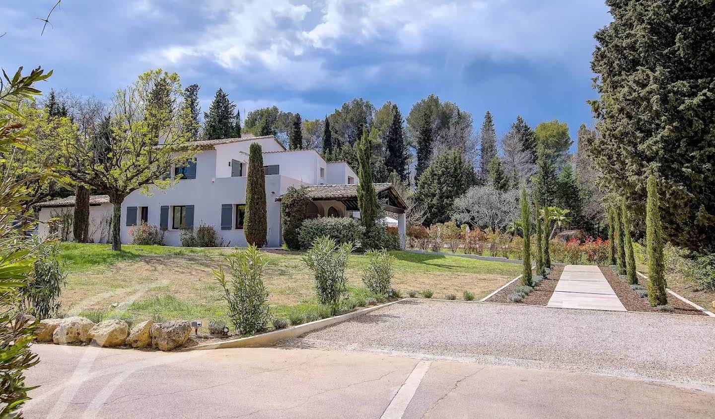 House with pool Châteauneuf-Grasse