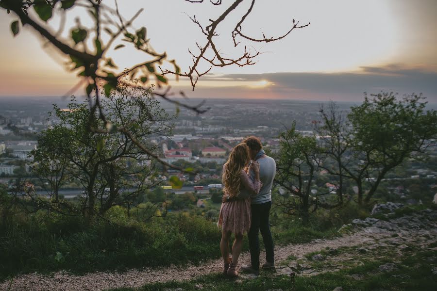 Bryllupsfotograf Tímea Kaplonyi (kaplonyitimea). Bilde av 5 oktober 2017