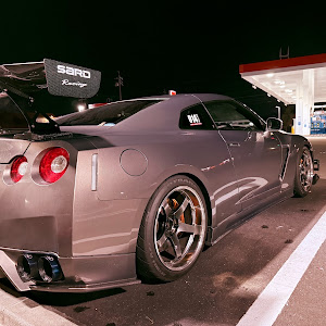 NISSAN GT-R R35