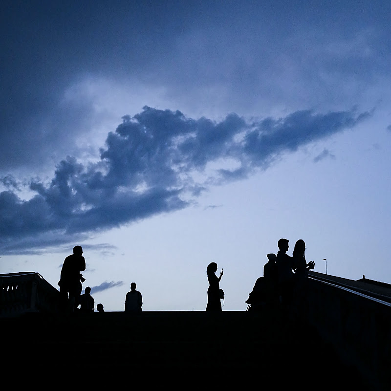 silhouette nel blu di elisabetta_de_carli