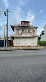 maison à Cayenne (973)