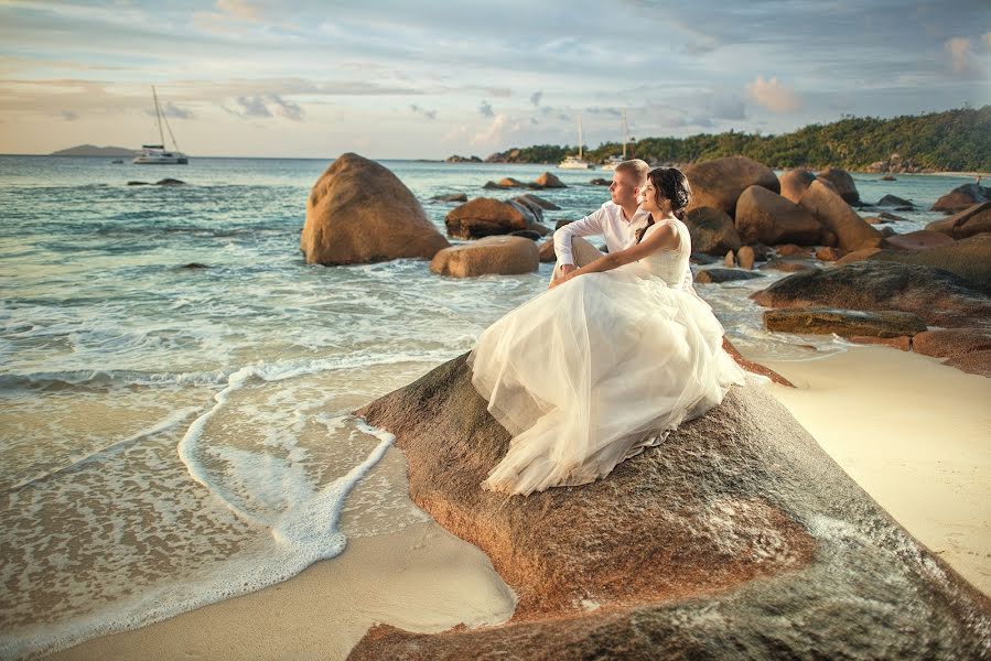 Fotógrafo de casamento Timofey Bogdanov (pochet). Foto de 5 de fevereiro 2015