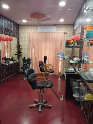 Iyka Beauty Parlour And Training Centre photo 2