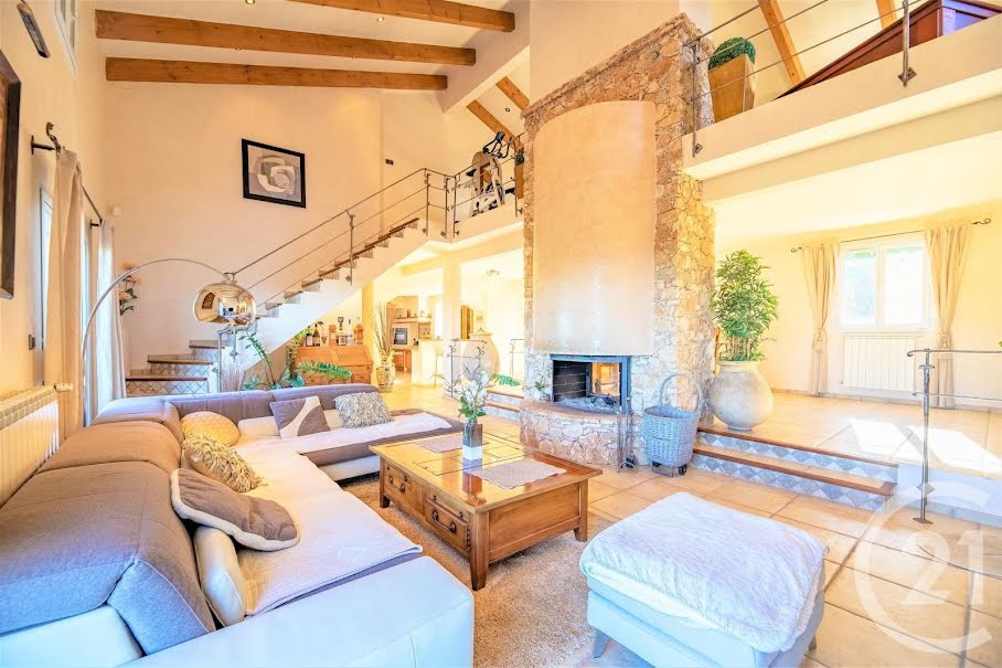 Vente villa 5 pièces 239 m² à Saint-Florent (20217), 1 050 000 €