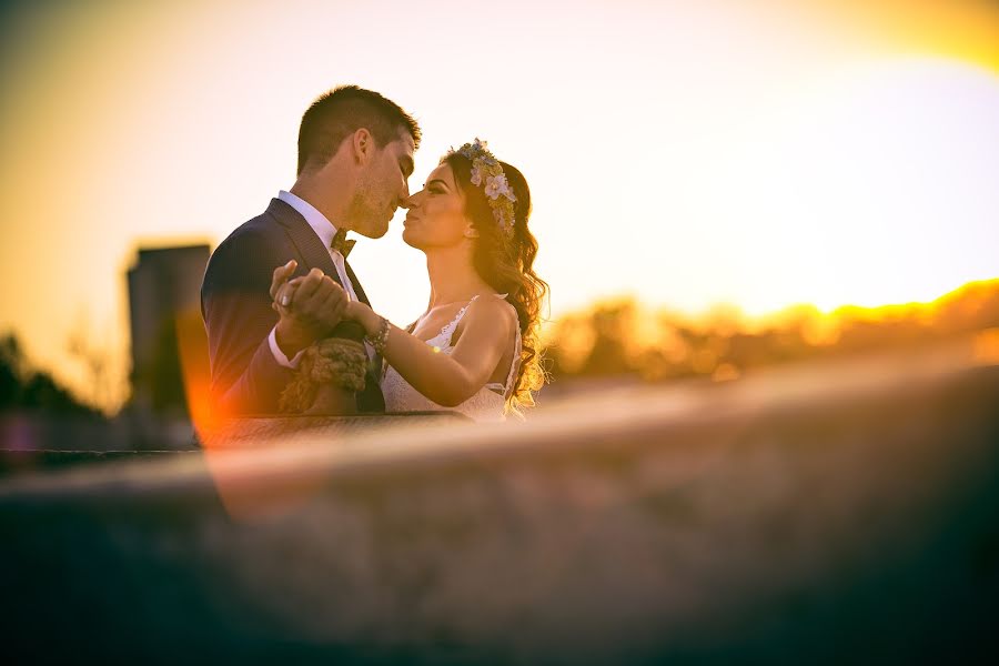 Fotografo di matrimoni Jean Chirea (chirea). Foto del 14 ottobre 2019