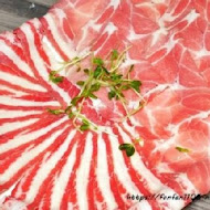 肉多多火鍋