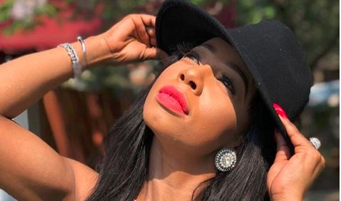 478px x 282px - Kelly Khumalo's stinging clapback: You're a 'c*** sucking son of a sl**'