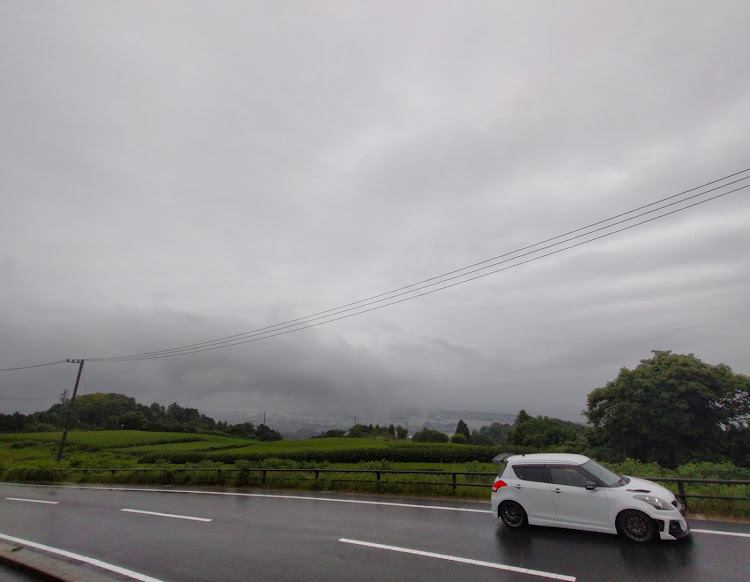 スイフトスポーツの7th heavenの堕天使・JPF clean project・ネオバは滑る・スリップサインはしっかり滑る・アルバイト募集中に関するカスタム事例の投稿画像2枚目
