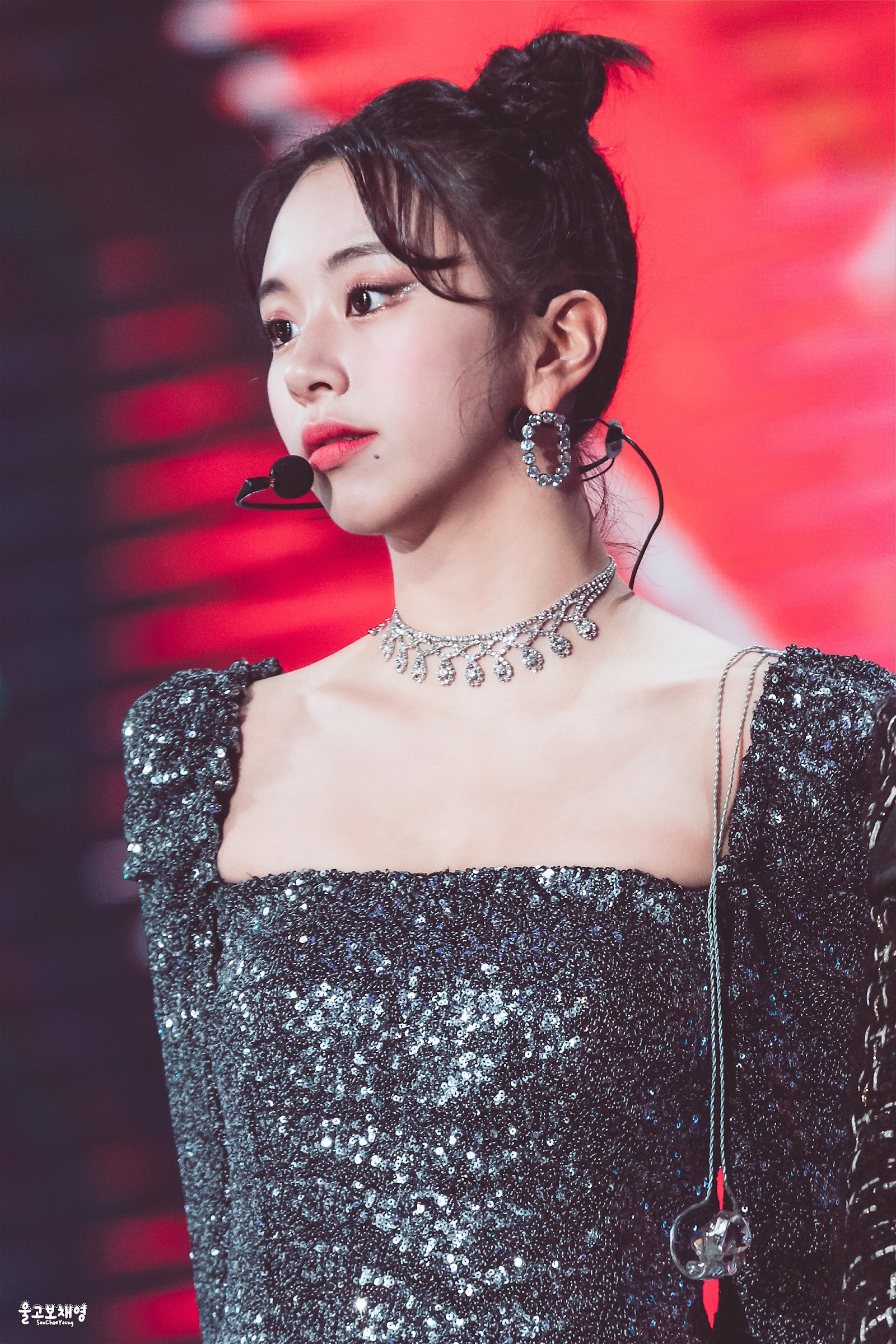 ChaeyoungSideView