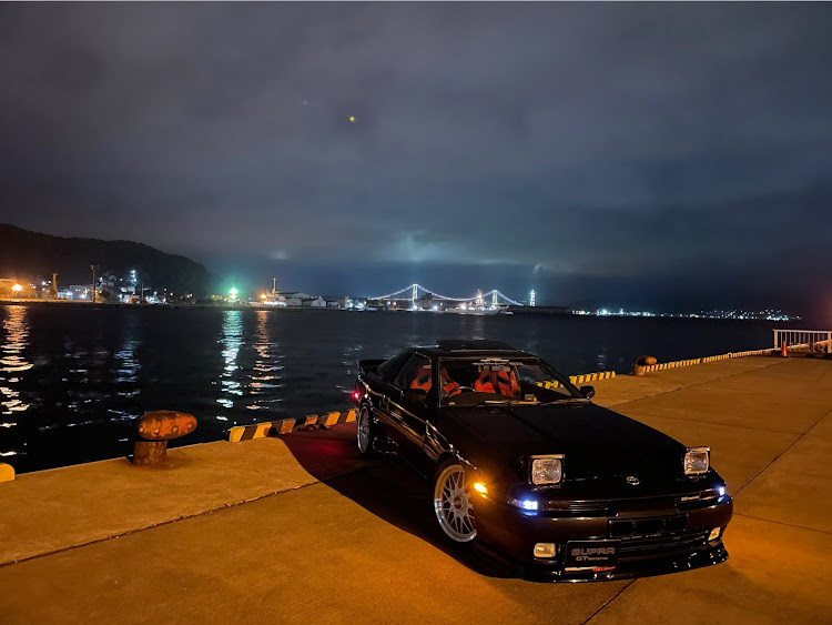 スープラの夜景と愛車・BBS・SSR Professor・サンルーフはいいぞ・静かな夜の過ごし方に関するカスタム事例の投稿画像3枚目