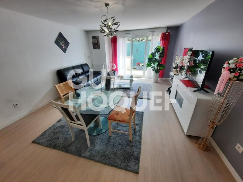 Vente appartement 3 pièces 70.74 m² à Rosny-sous-Bois (93110), 309 000 €