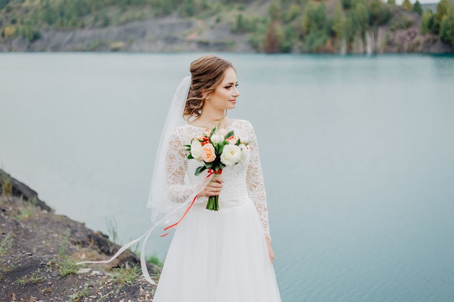 Wedding photographer Sema Nekryach (photosiberian). Photo of 7 April 2019