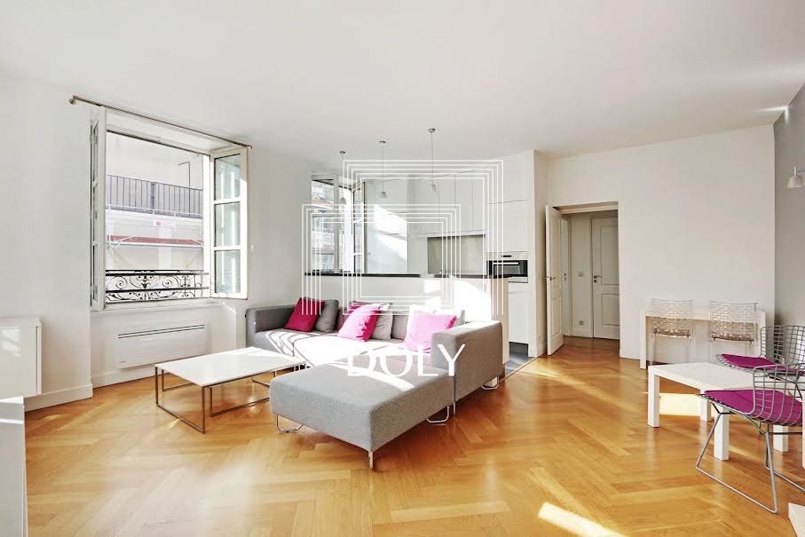 Location meublée appartement 2 pièces 62 m² à Paris 8ème (75008), 3 000 €