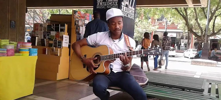 Former 'Idols' contestant Ofentse Motale is still optimistic that he will work with Dr Malinga and produce good music.