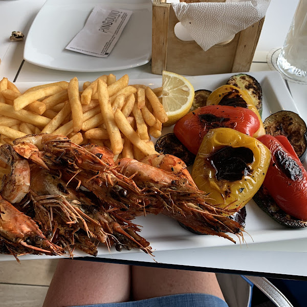 Tiger prawns with fries and grilled veg