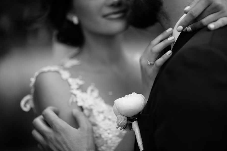 Fotografo di matrimoni Yakov Porushkov (porushkov). Foto del 10 agosto 2016