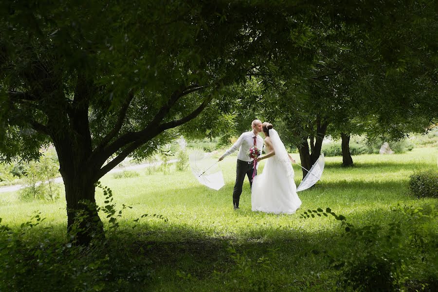 Huwelijksfotograaf Lana Yasnaya (lanaphotographe). Foto van 17 juli 2016