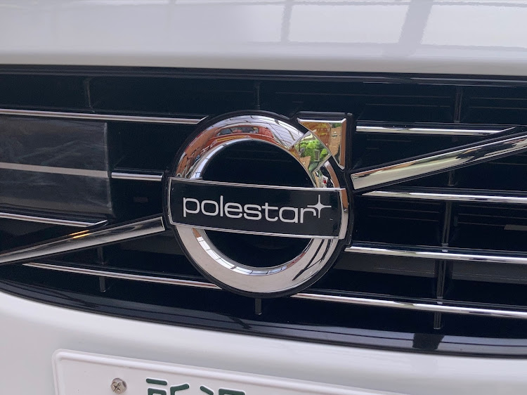 S60のボルボ・Polestar・ポールスター・コンセプトカスタム・DIYに関するカスタム事例の投稿画像8枚目