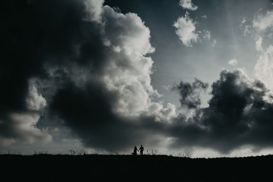 Wedding photographer Maksim Osobenkov (osobenkovs). Photo of 11 July 2019