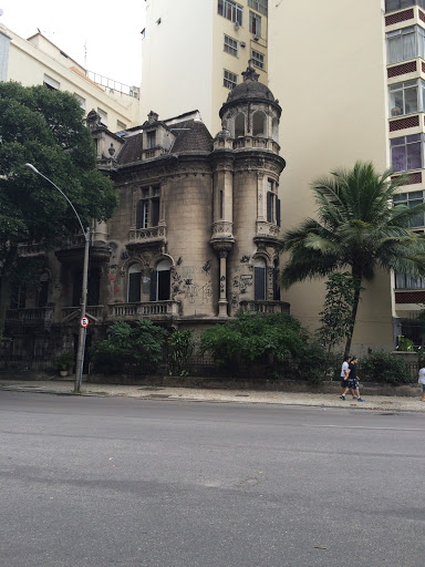 Casa Velha Historica No Flamengo