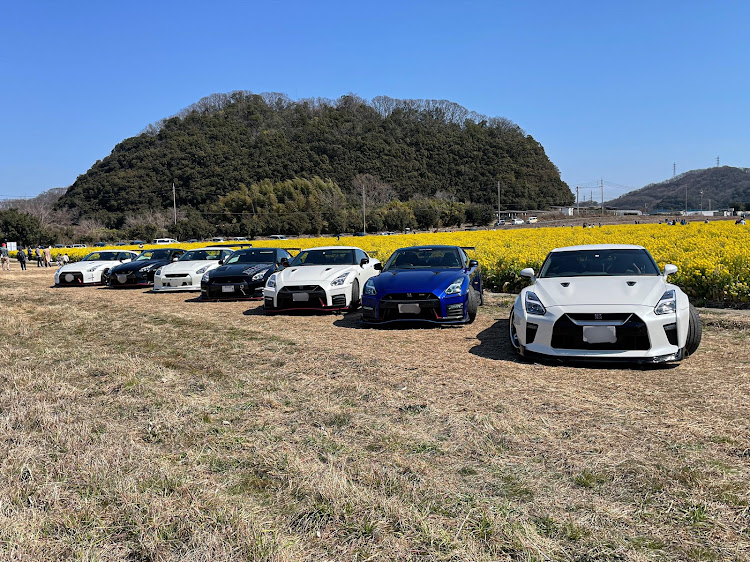 NISSAN GT-Rのぱーじーチャンネル・車好きと繋がりたい・GTR35・35の日に関するカスタム事例の投稿画像2枚目