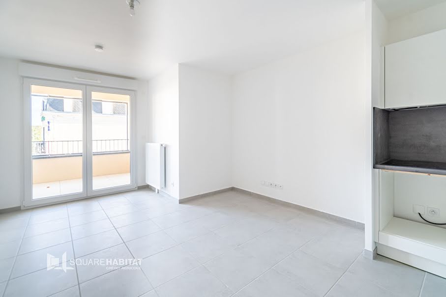 Location  appartement 2 pièces 38.58 m² à Dijon (21000), 580 €