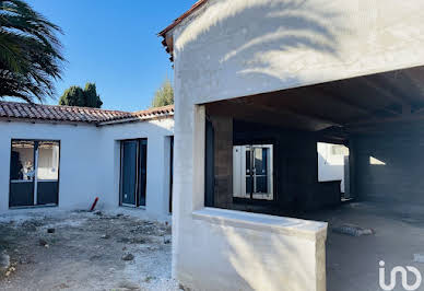 House with pool and terrace 2