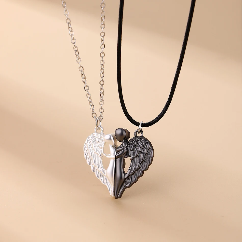 Colliers magnétiques ailes d'ange pour couples et amis, bijoux de différents coloris pour commémorer l'amitié.