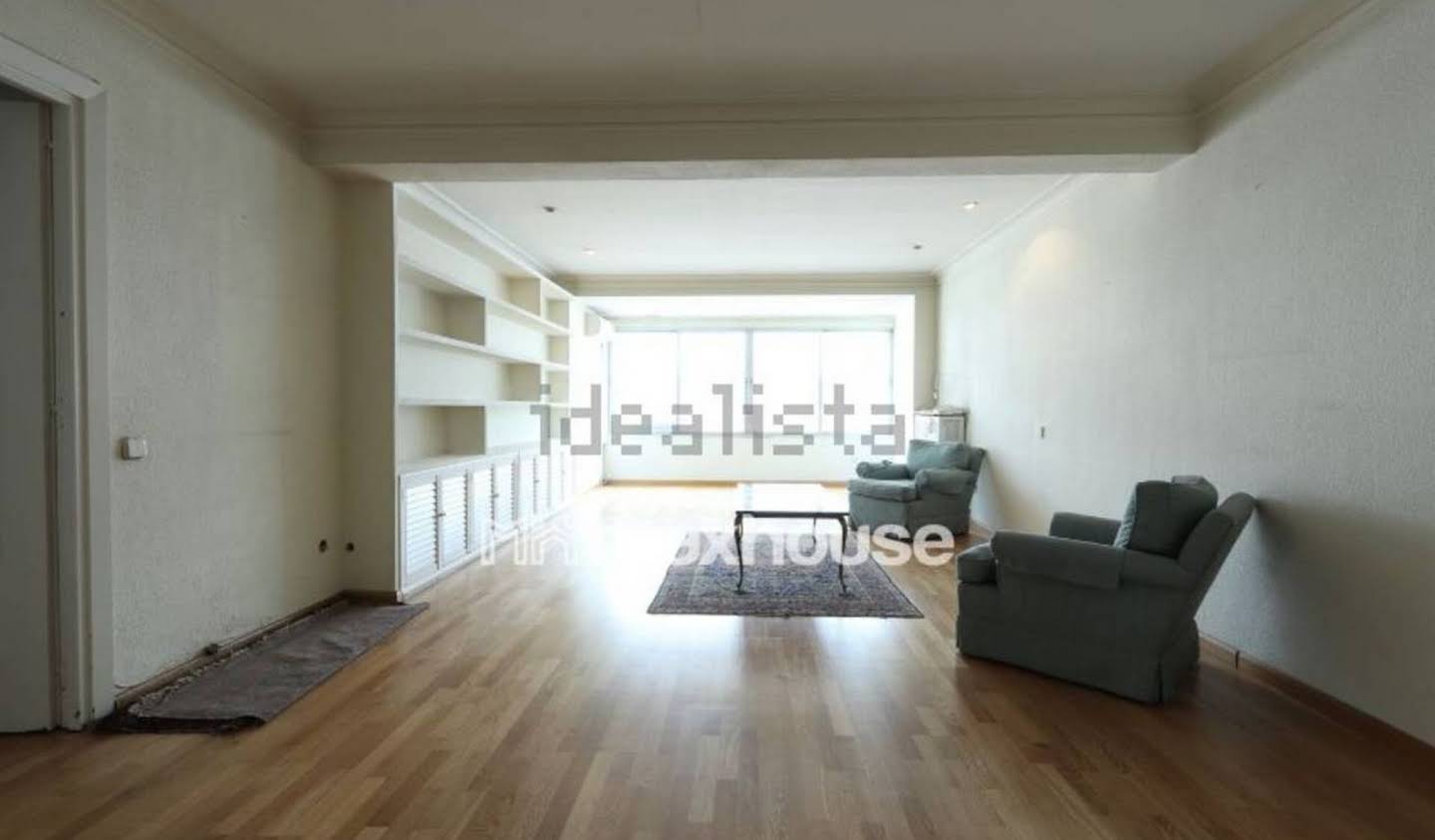 Apartment with terrace Madrid