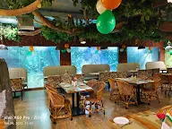 Hotel Mayukha Jungle Theme Restaurant photo 4