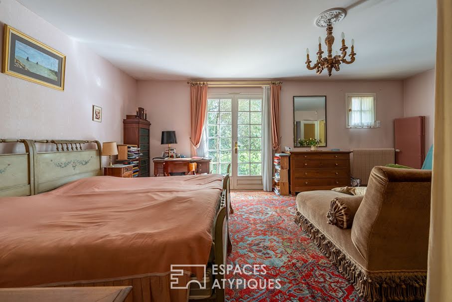 Vente maison 8 pièces 241 m² à Saint-Cyr-sur-Loire (37540), 748 000 €