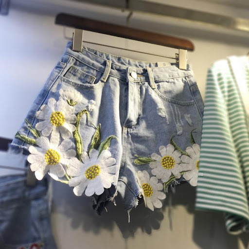 Title 5, Loose and thin Chrysanthemum print wide-leg A-l...
