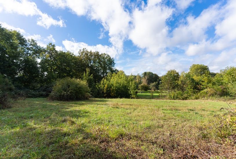  Vente Terrain à bâtir - 257m² à Saint-Antoine-du-Rocher (37360) 