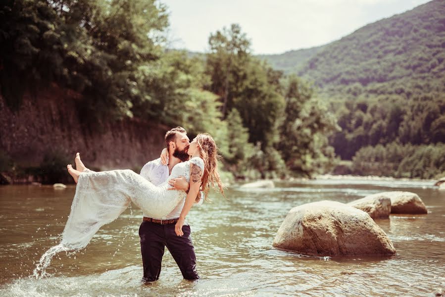 Wedding photographer Florin Cojoc (florincojoc). Photo of 25 September 2017